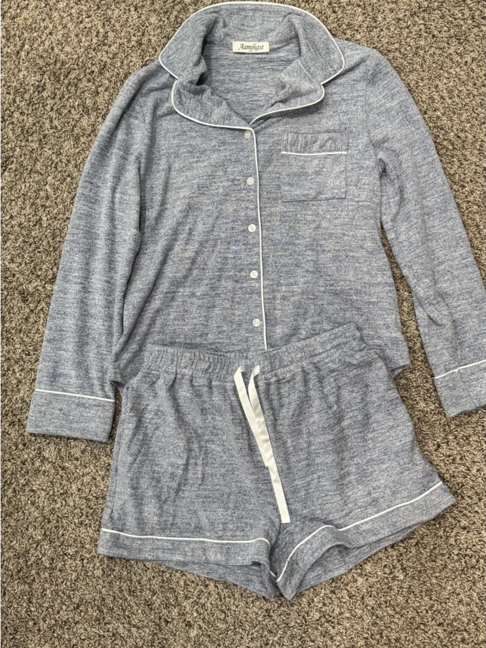 amika Heather Blue Knit Two-Piece Pajama Set with White Trim! Super Comfy!